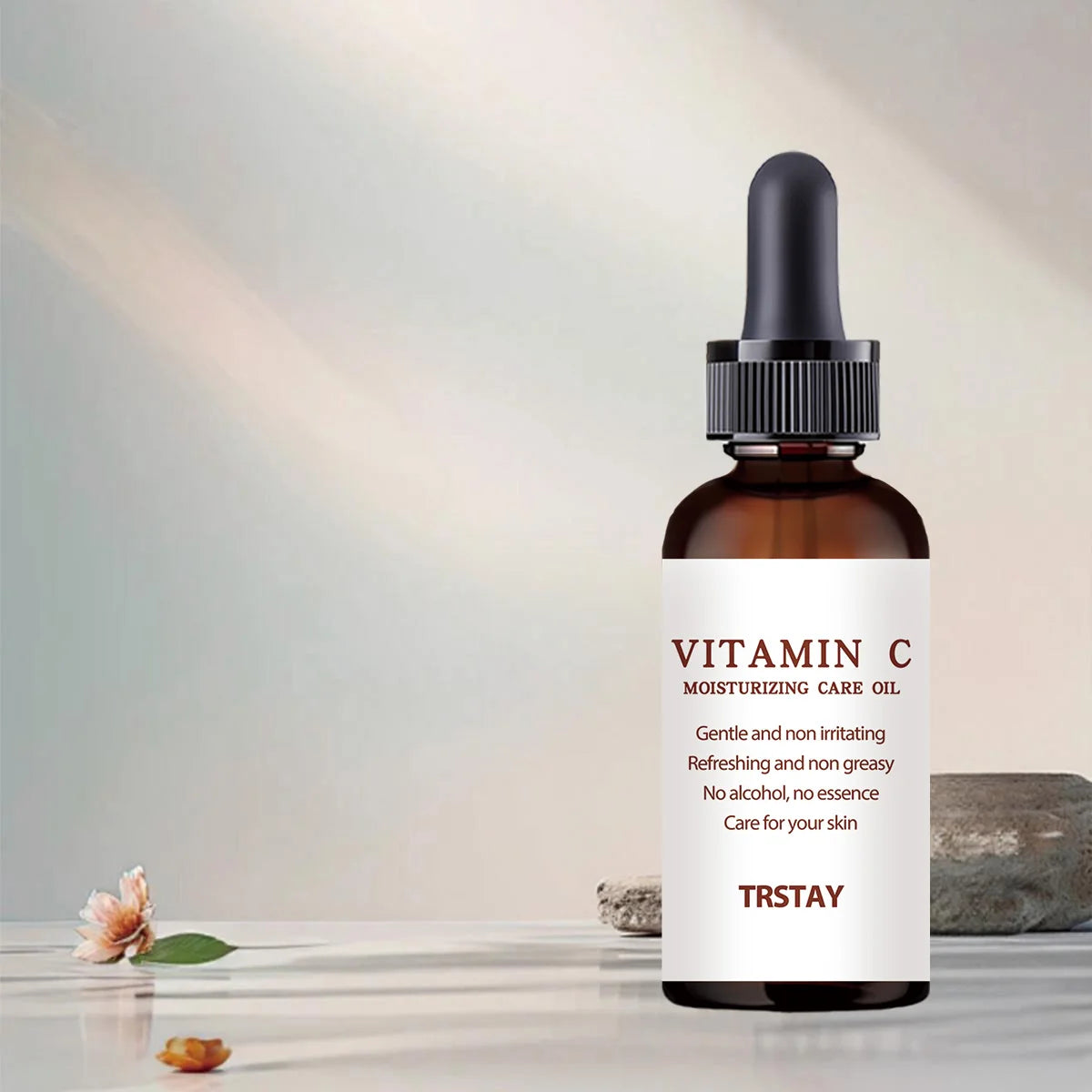 Zynerae Vitamin C Radiant Oil – Skin Brightening, Moisturizing & Nourishing.